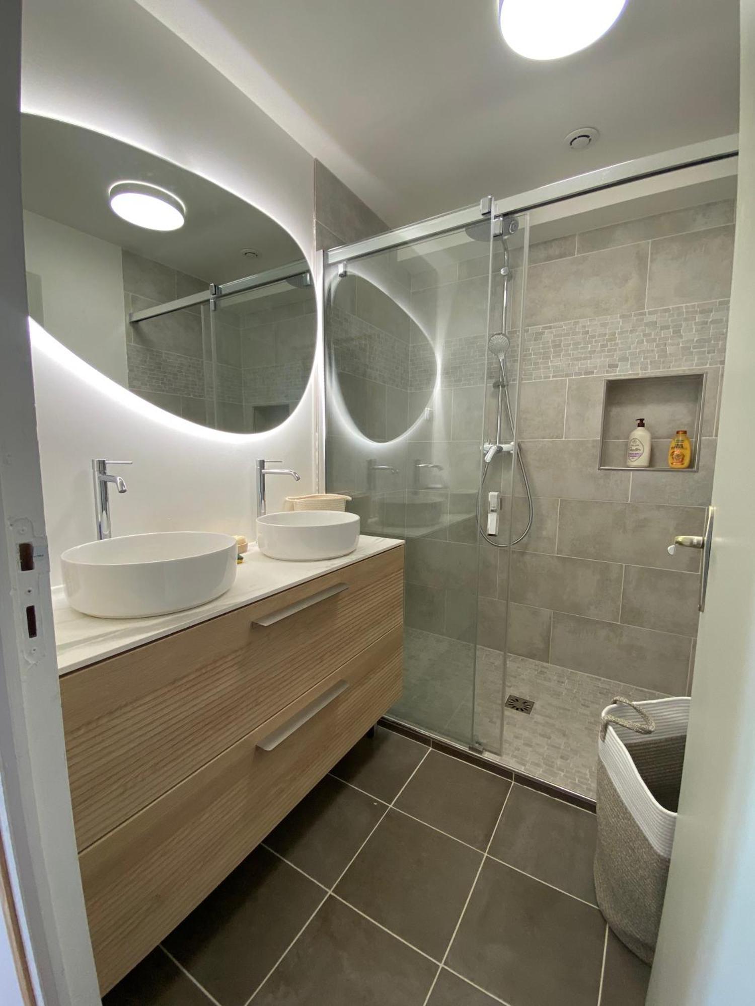 Etablissement 3 Etoiles Avec Ascenseur, 3 Appartements Lumineux Vue Port Avec Balcon, 200M De La Mer, Wifi Fibre, Tous Service Inclus Dieppe Eksteriør billede