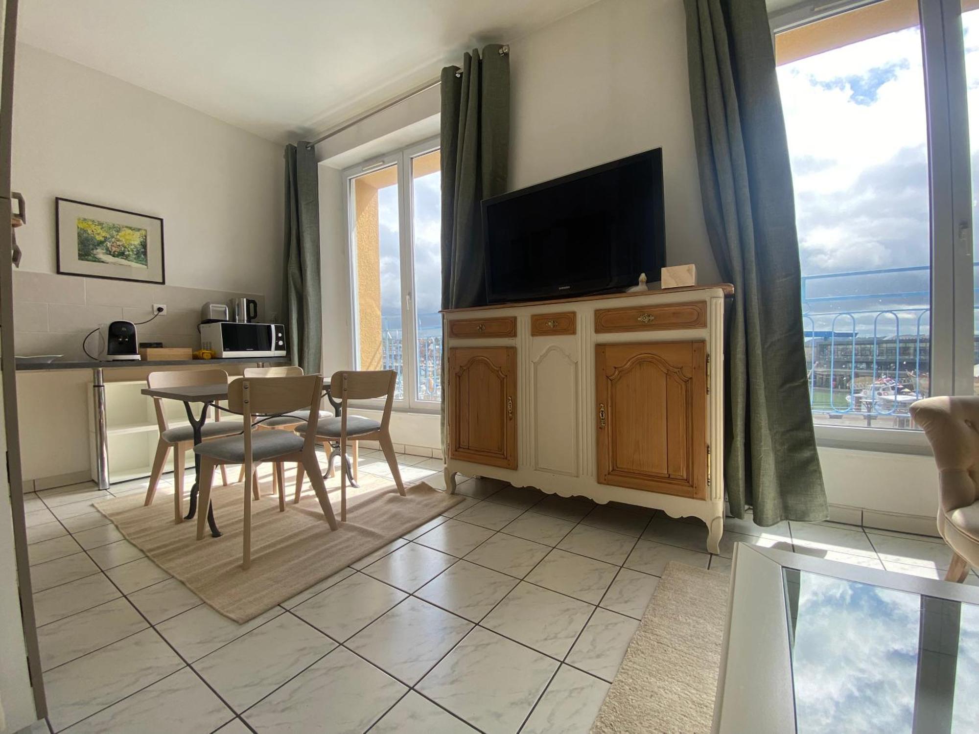 Etablissement 3 Etoiles Avec Ascenseur, 3 Appartements Lumineux Vue Port Avec Balcon, 200M De La Mer, Wifi Fibre, Tous Service Inclus Dieppe Eksteriør billede