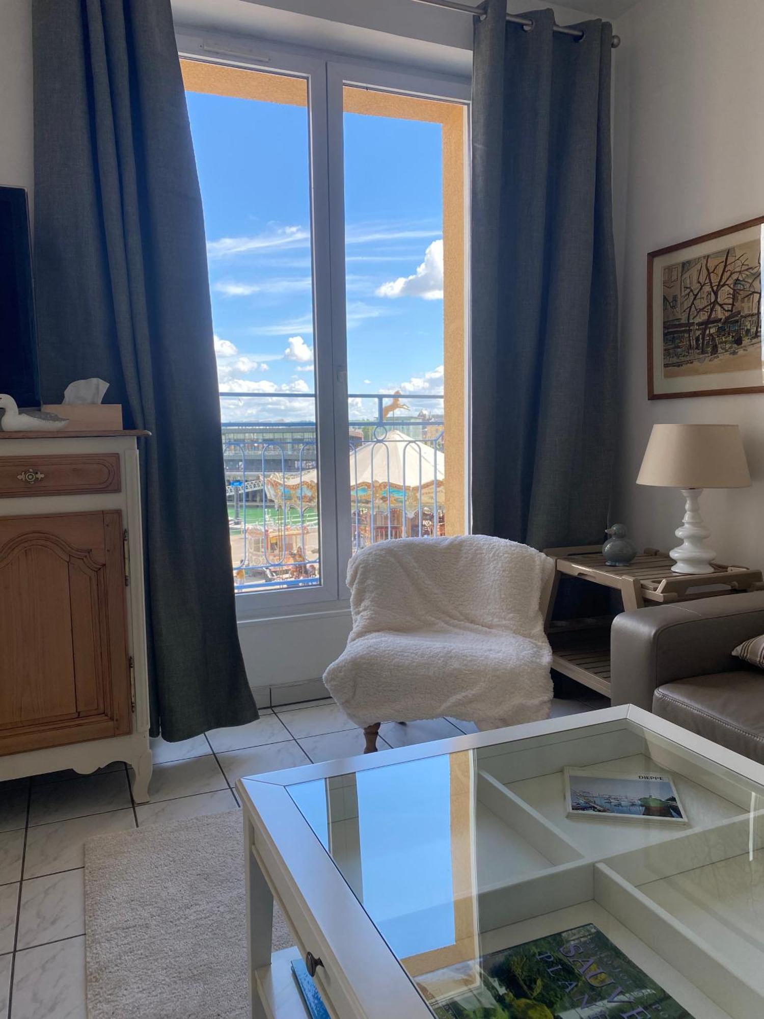 Etablissement 3 Etoiles Avec Ascenseur, 3 Appartements Lumineux Vue Port Avec Balcon, 200M De La Mer, Wifi Fibre, Tous Service Inclus Dieppe Eksteriør billede